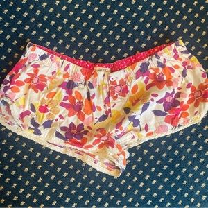Flowered Lace trimmed Pj Shorts